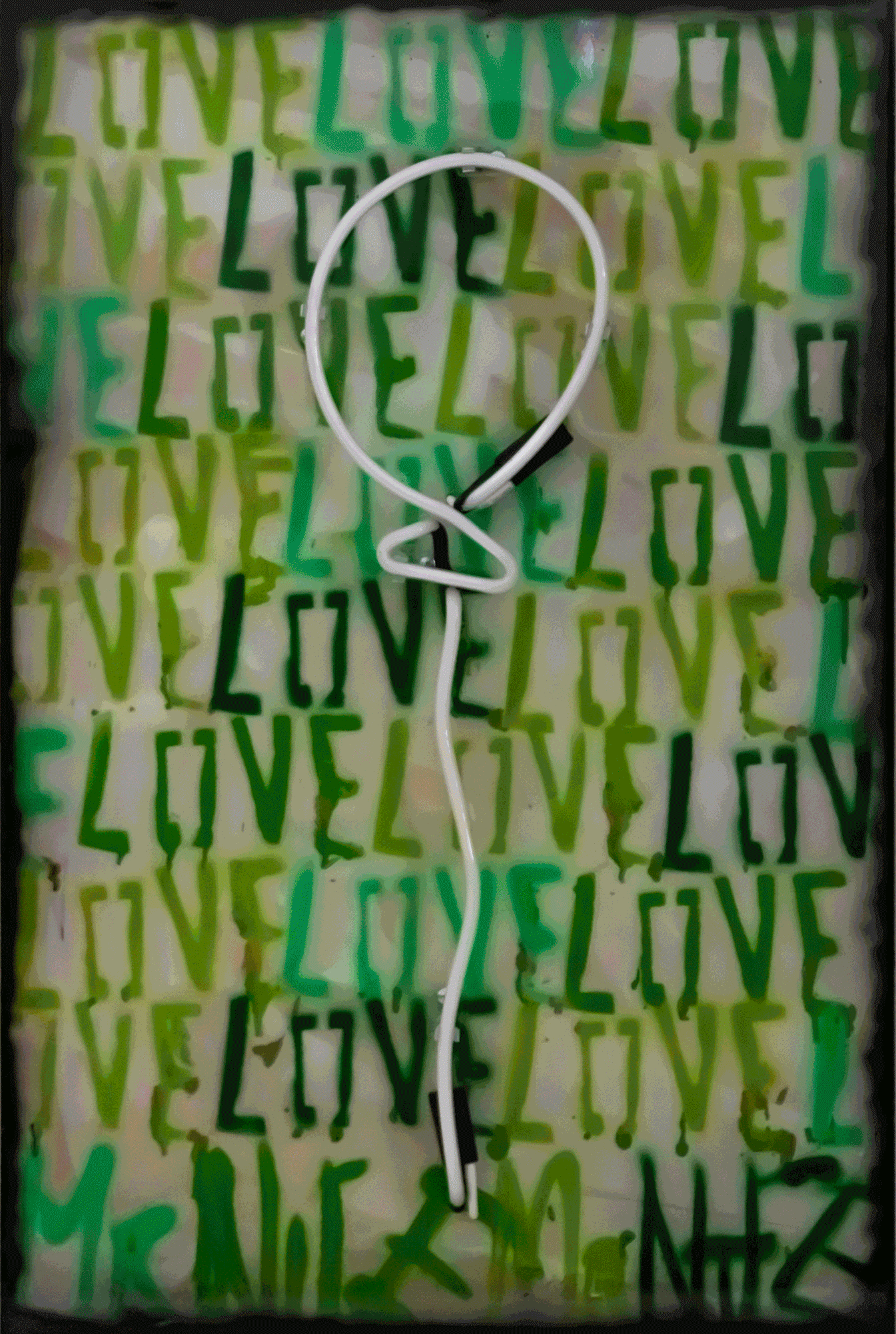 GREEN LOVE NEON BALLOON $3700 - ARTBYMRNICE